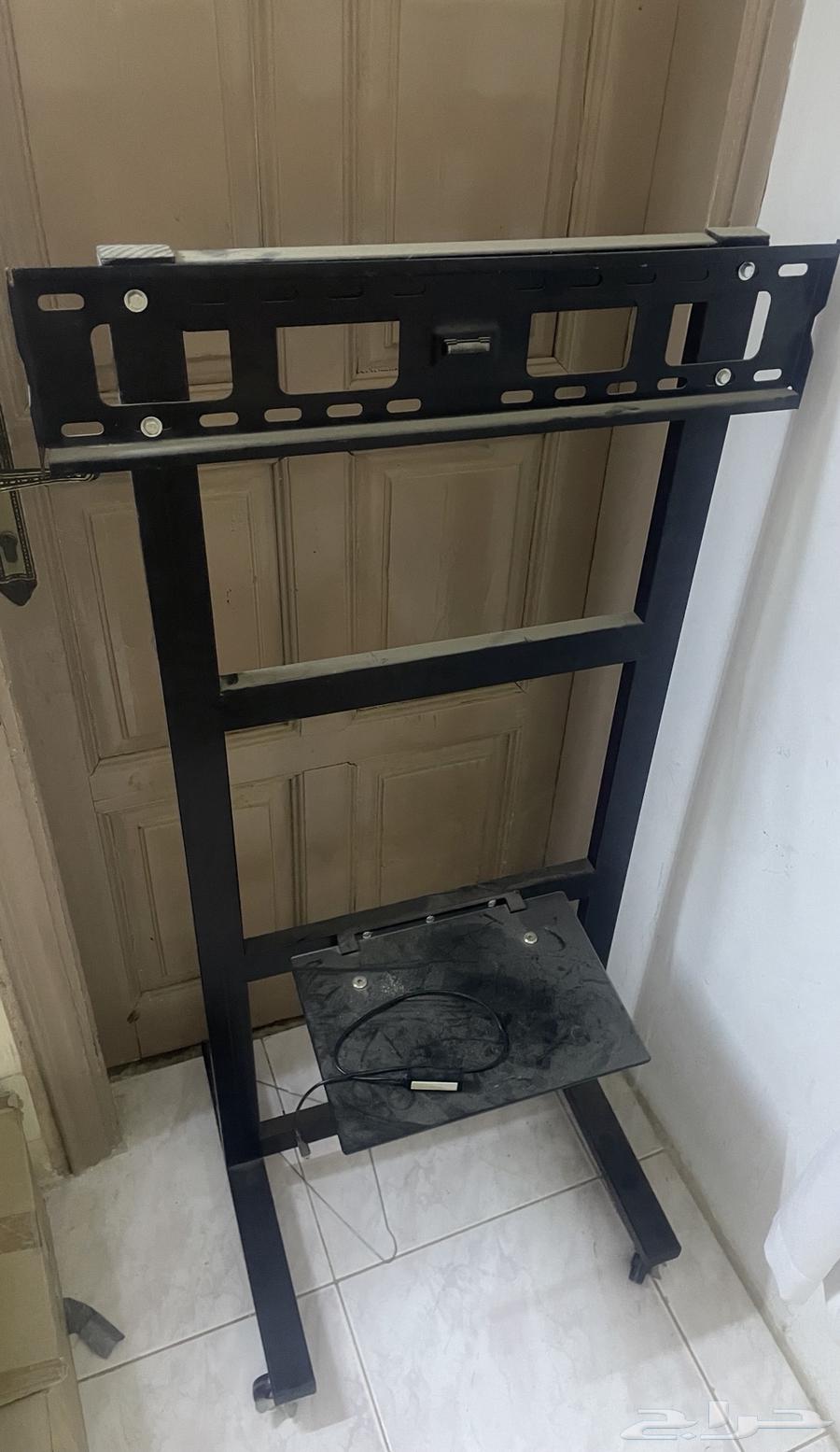 قاعدة شاشه اخت الجديده64410275370243110