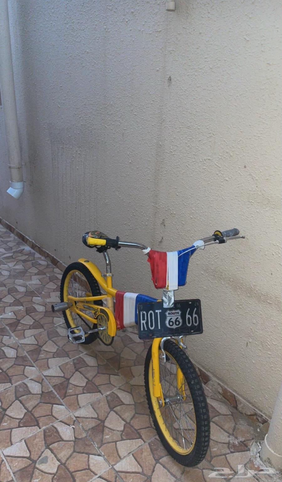 Yellow Alon Cobra motorcycle, stored for a month and used for 3 days, available now64253926529537110