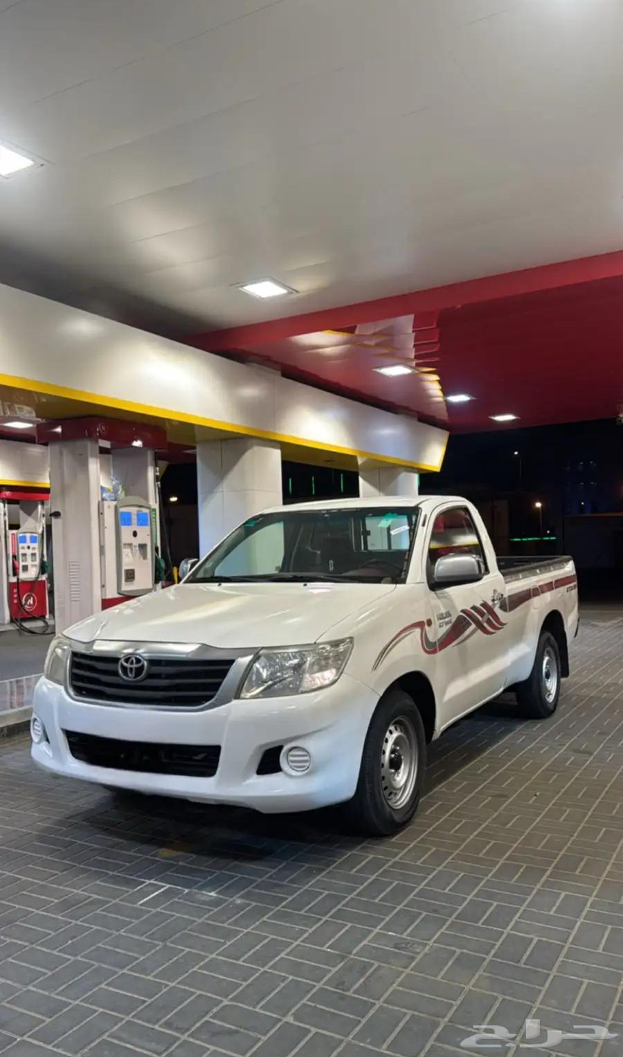 Toyota Hilux 13.14.15 required at a price not exceeding 25,00064412694989827110