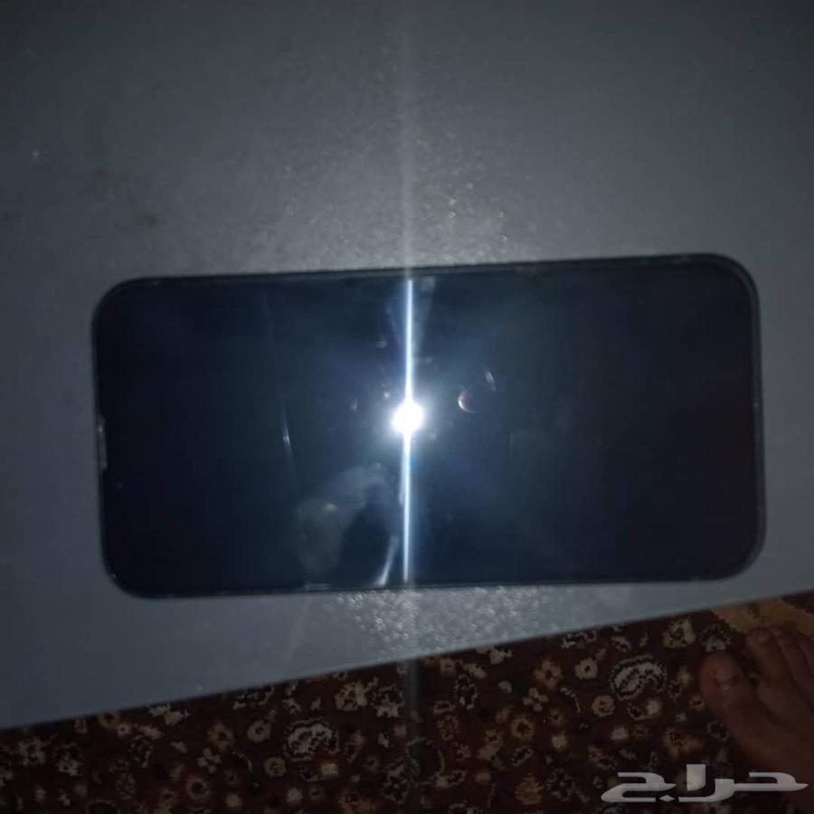ايفون 13.128 نظيف جدا وجديد ما كمل 4شهور بطاريه 9764235478585859114