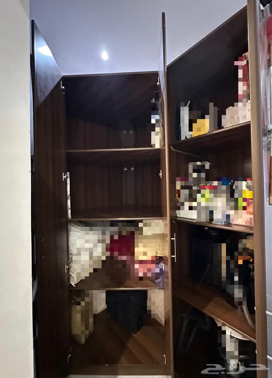 للبيع خزانة دولاب تخزين64249080964866111