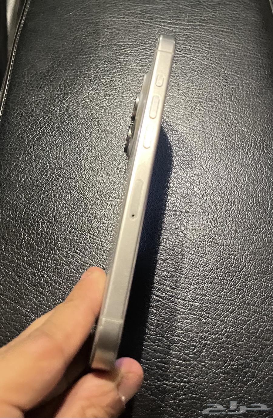 ايفون 15 25664234807110913114