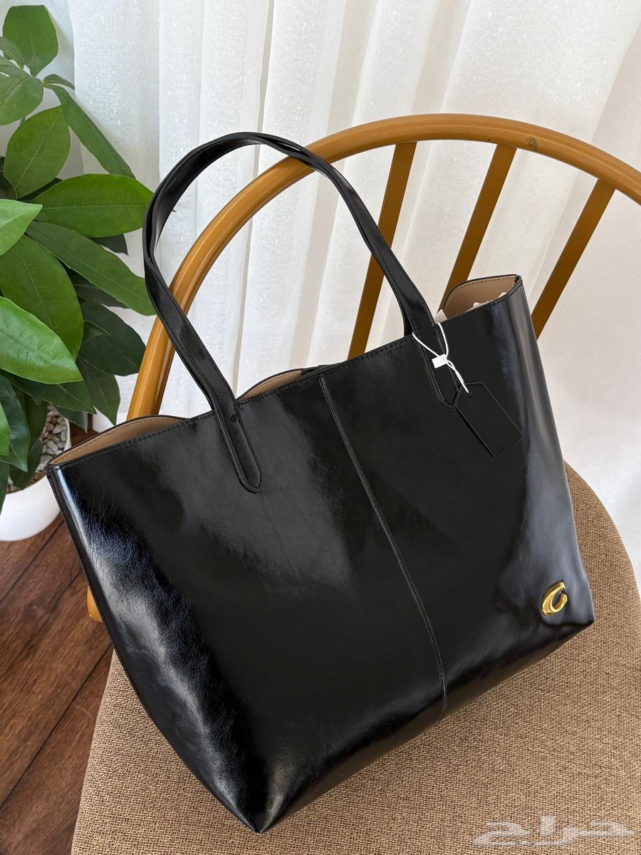 شنطة كوتش 200 ريال شامل التوصيل او الشحن64251394072451111