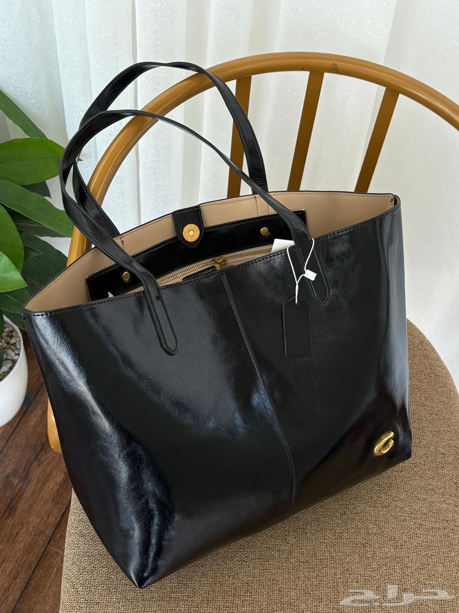 شنطة كوتش 200 ريال شامل التوصيل او الشحن64251394072451113