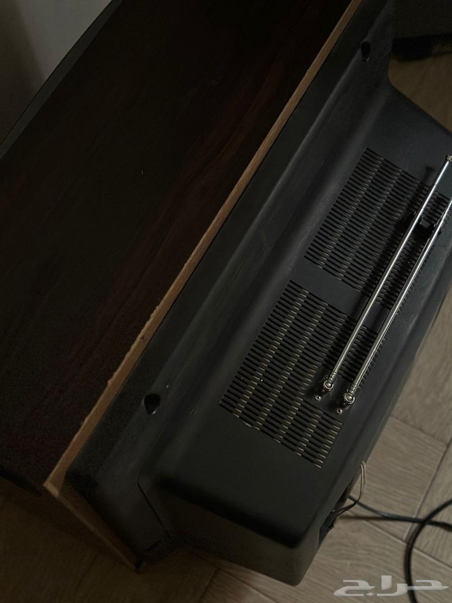 تلفزيون قديم ( يعمل )64243531119745113