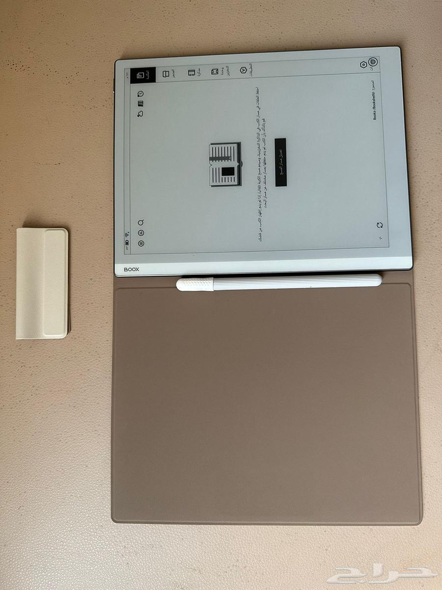 Boox device for sale, used but in excellent condition64245301445506110