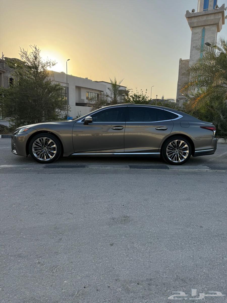 2019 Lexus LS500 in excellent condition64409976491139113