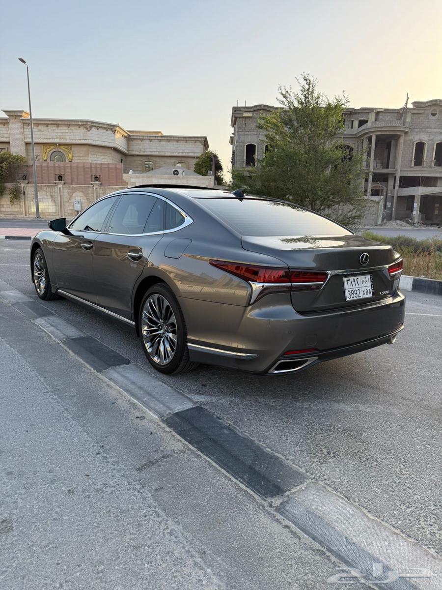 2019 Lexus LS500 in excellent condition64409976491139114