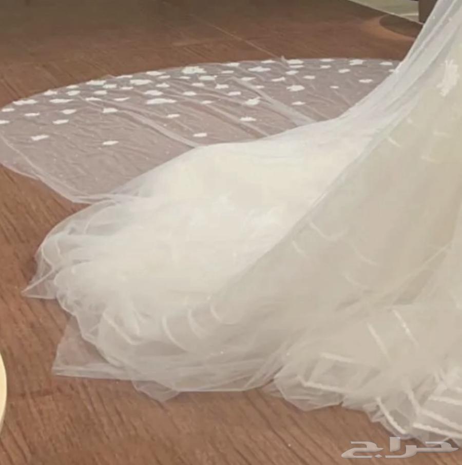 للبيع فستان زواج بسعر 14000الف ريال سعودي من بوتيك رهيد64250766293505112