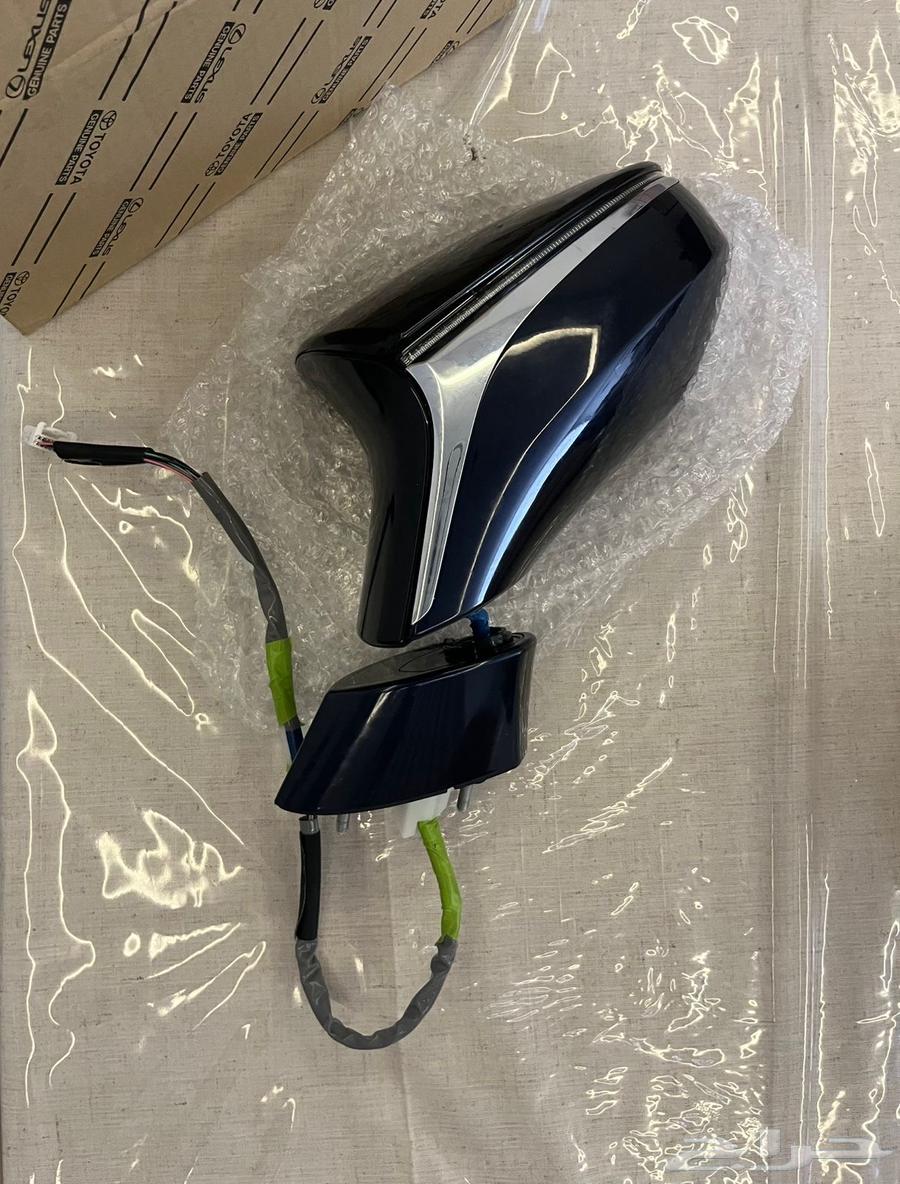 مراية لكزس سيدان ES 250 موديل202564413785199362111