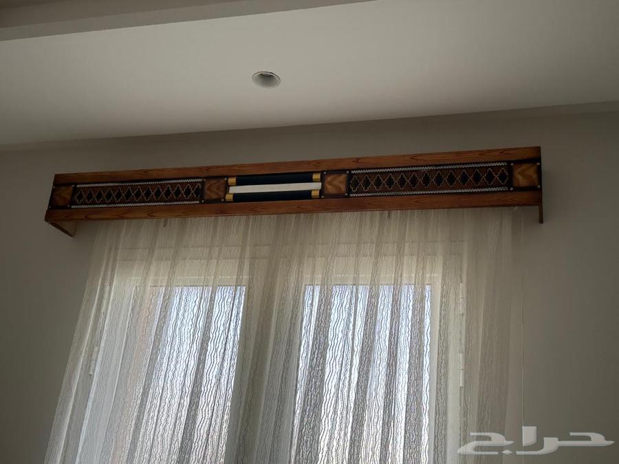 مجلس للبيع مع الستاير64243692040961111