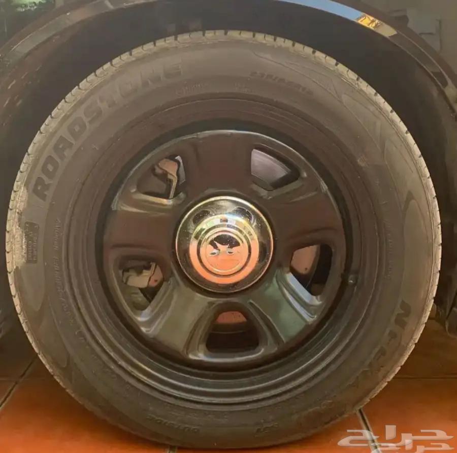 جنوط بوليسي مقاس 18 للبيع64410391464322111