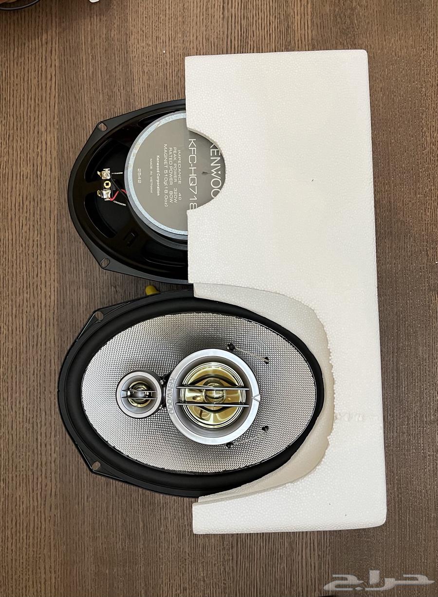 Kenwood headphones, sound system speakers, amplifier, voice recorder, sound system64233634785154113