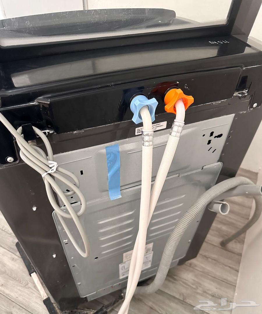 غسالة ملابس ال جي.استخدام شخص.الحجم.11كجم فيها بخار ع السوم64251879482369112