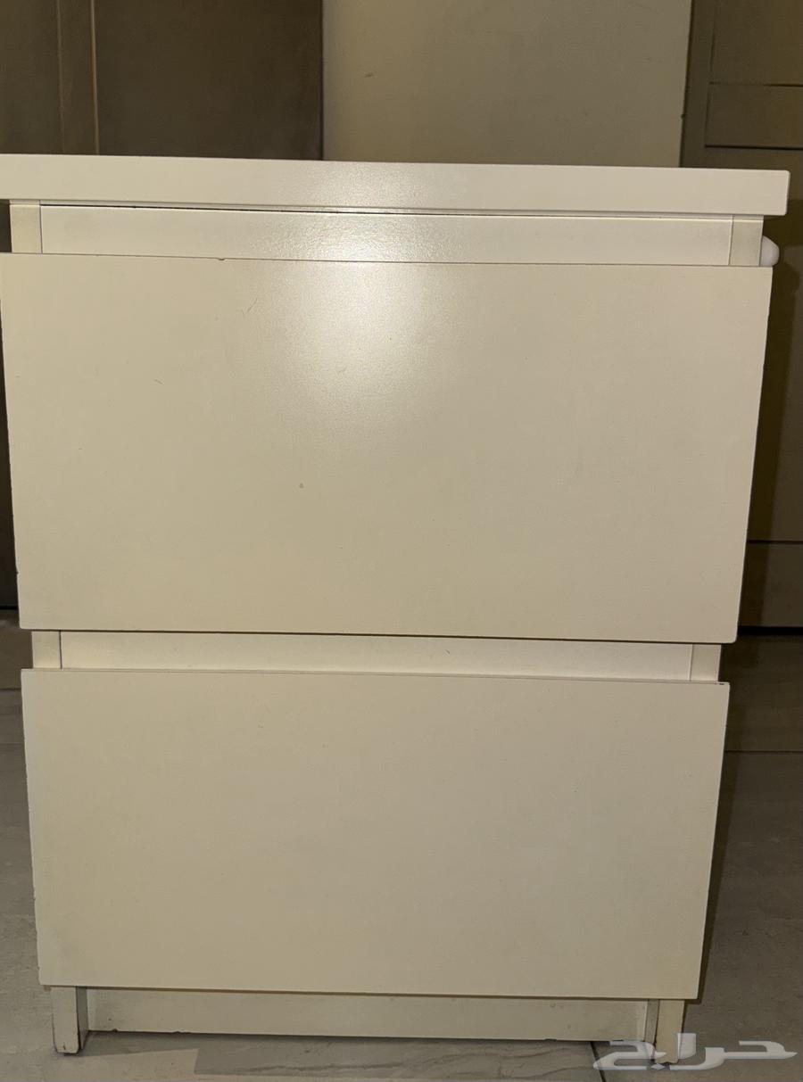 طاولة جانبيه64256447646209114