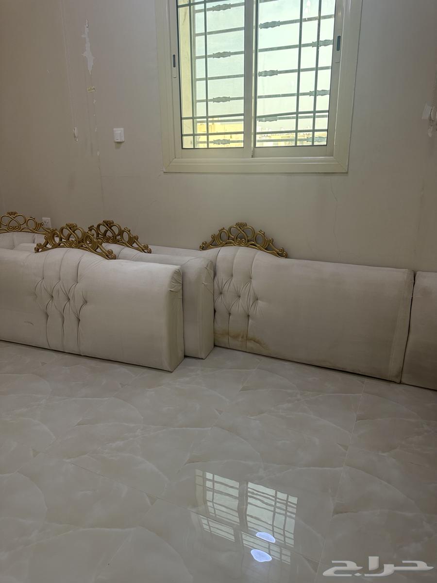 مساند و تكايات للبيع64253136653699111