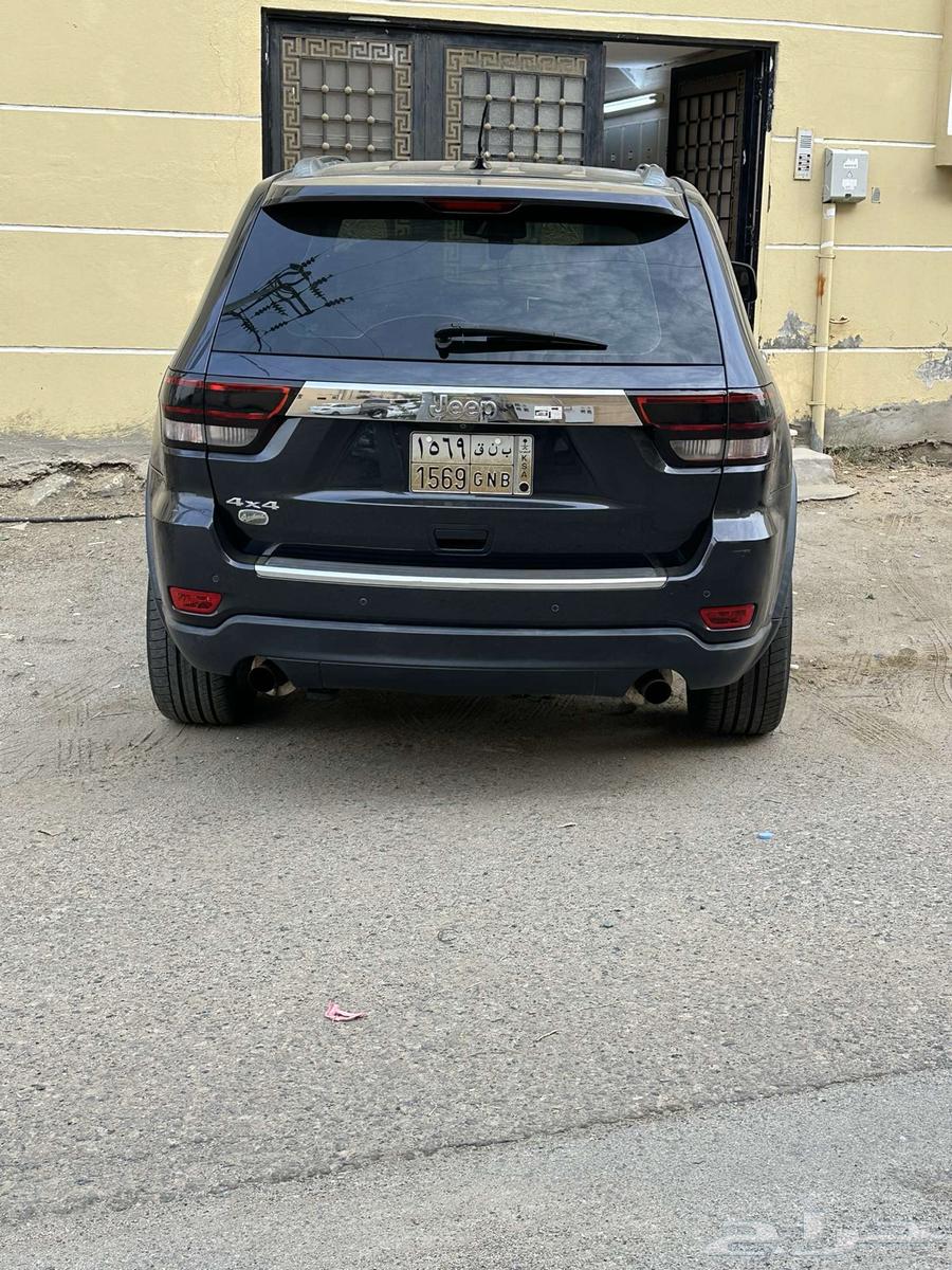 جيب جراند شروكي64414063770371110