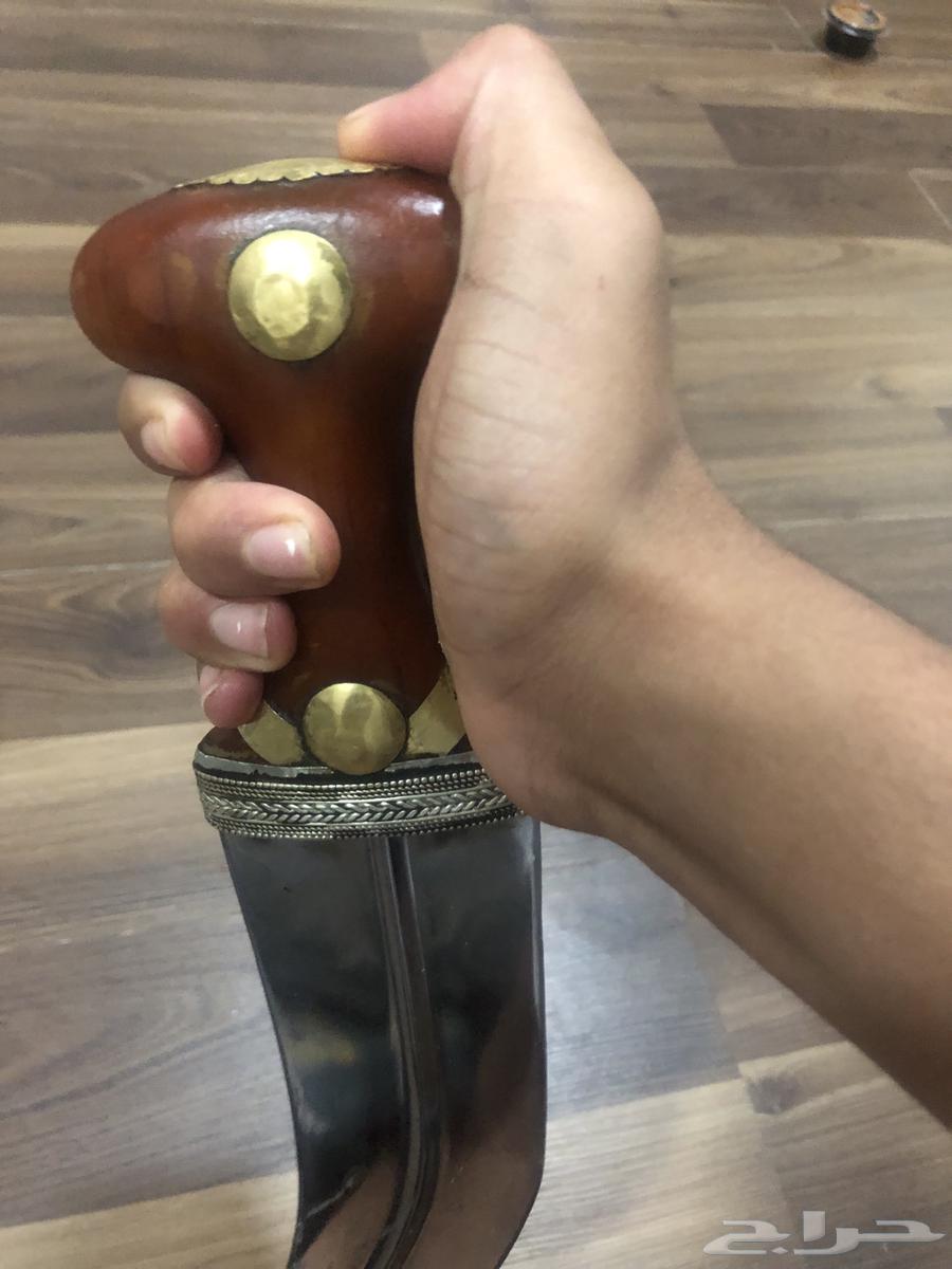 جنبيه شبيهت الزراف الحد 25064233166839683110