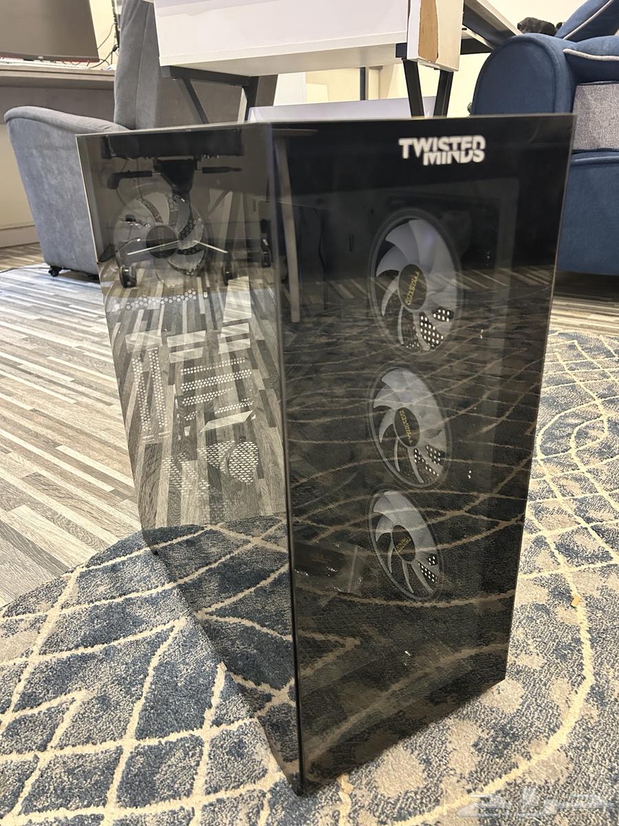 PC case for sale64238371459843113