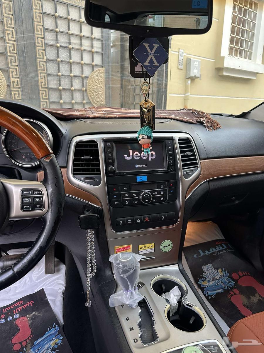 جيب جراند شروكي64414063770371114