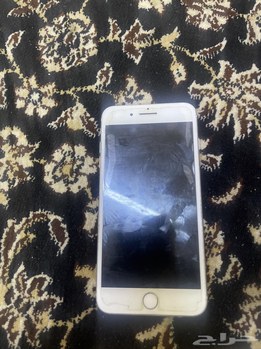 آيفون 8 مانفك64242835763713111