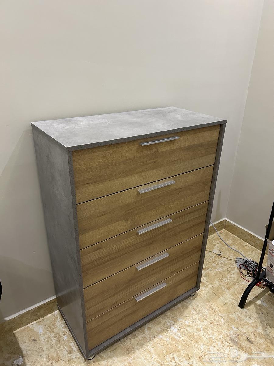 دولاب ملابس ( خزانة ادراج ملابس شوفونيرة ) و جلسة ارضية64241769145347114