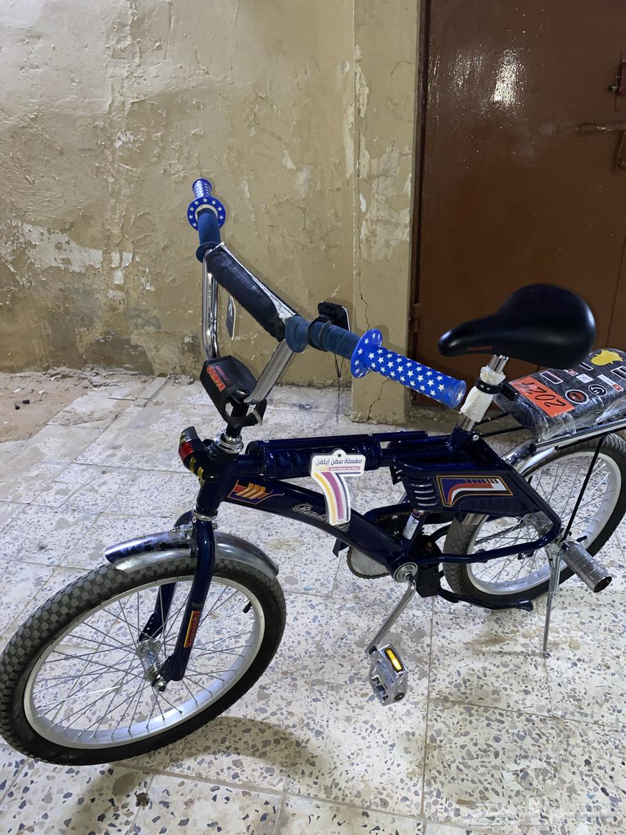 سيكل رامبو مقاس 20 اللون كحلي ما يشتكي من شي64234454293890110