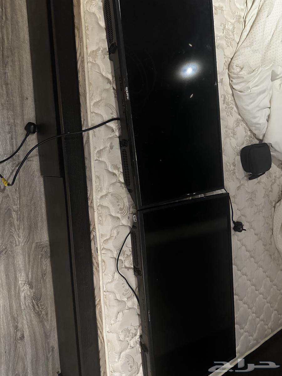 شاشتين للبيع64239697992579110