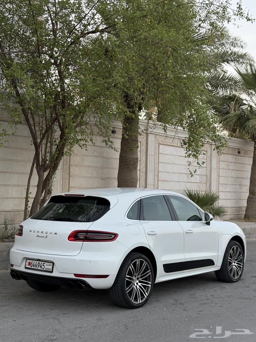 Porsche Macan 2015 S with low mileage and top cleanliness64412668525058114