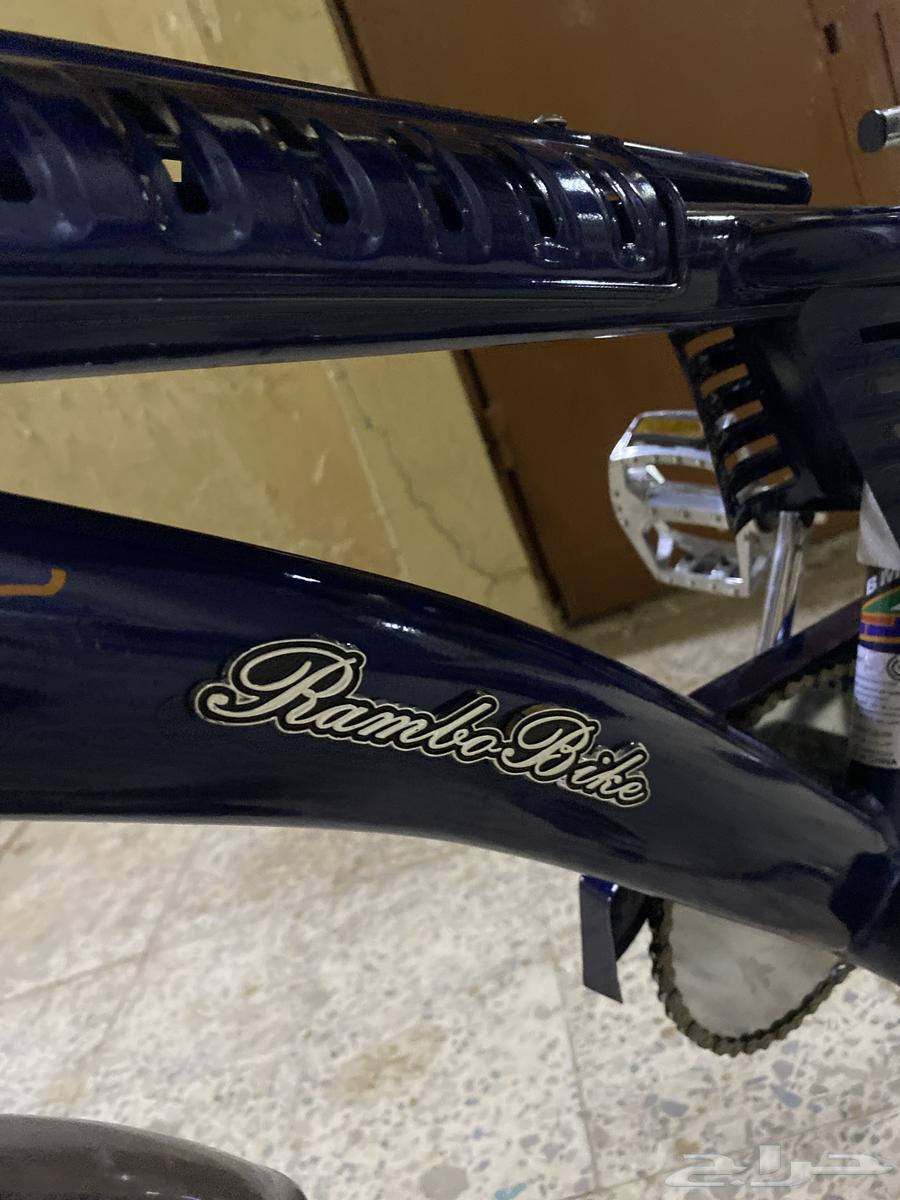 سيكل رامبو مقاس 20 اللون كحلي ما يشتكي من شي64234454293890112