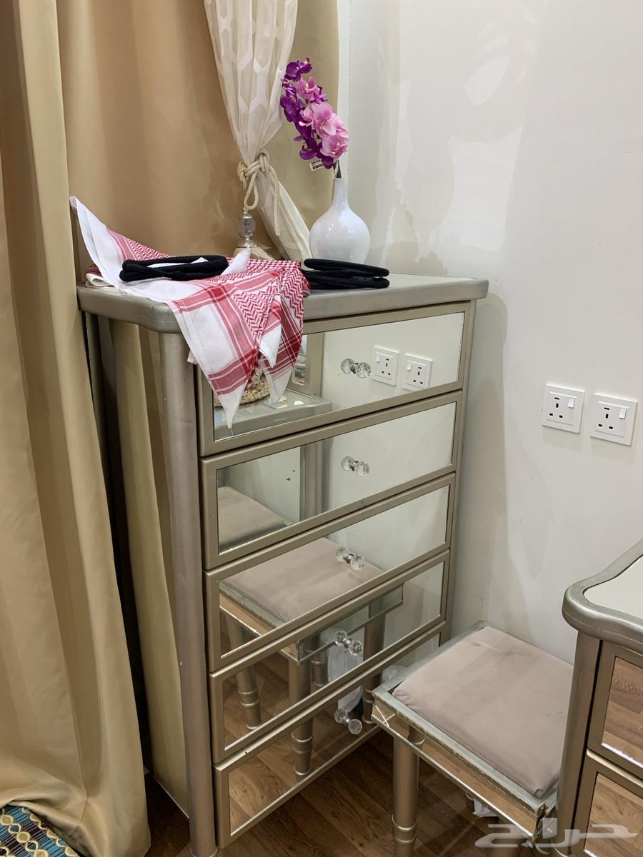 غرفة نوم جديده وكنب جديد استخدام سنة فقط64246813946626114