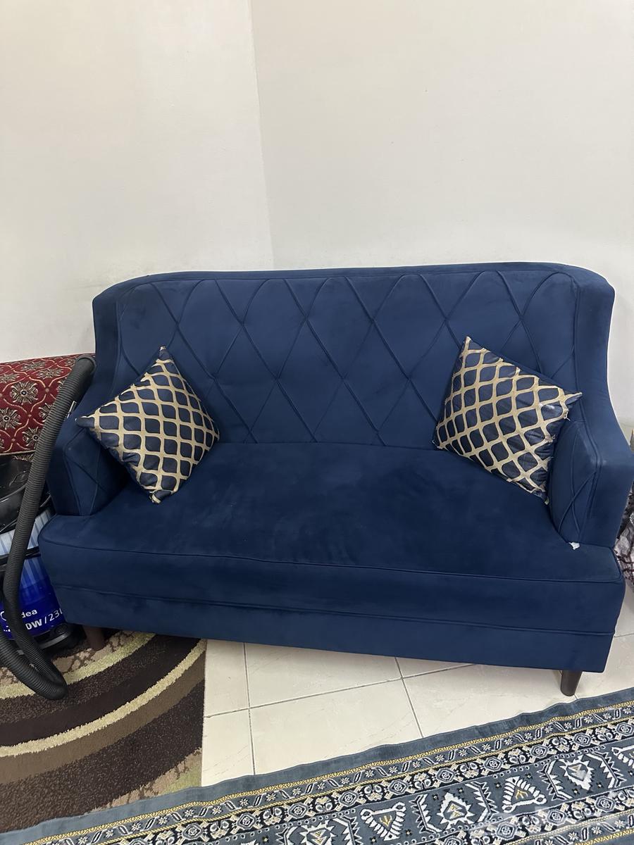 Sofa set for sale in excellent condition64247921760642111