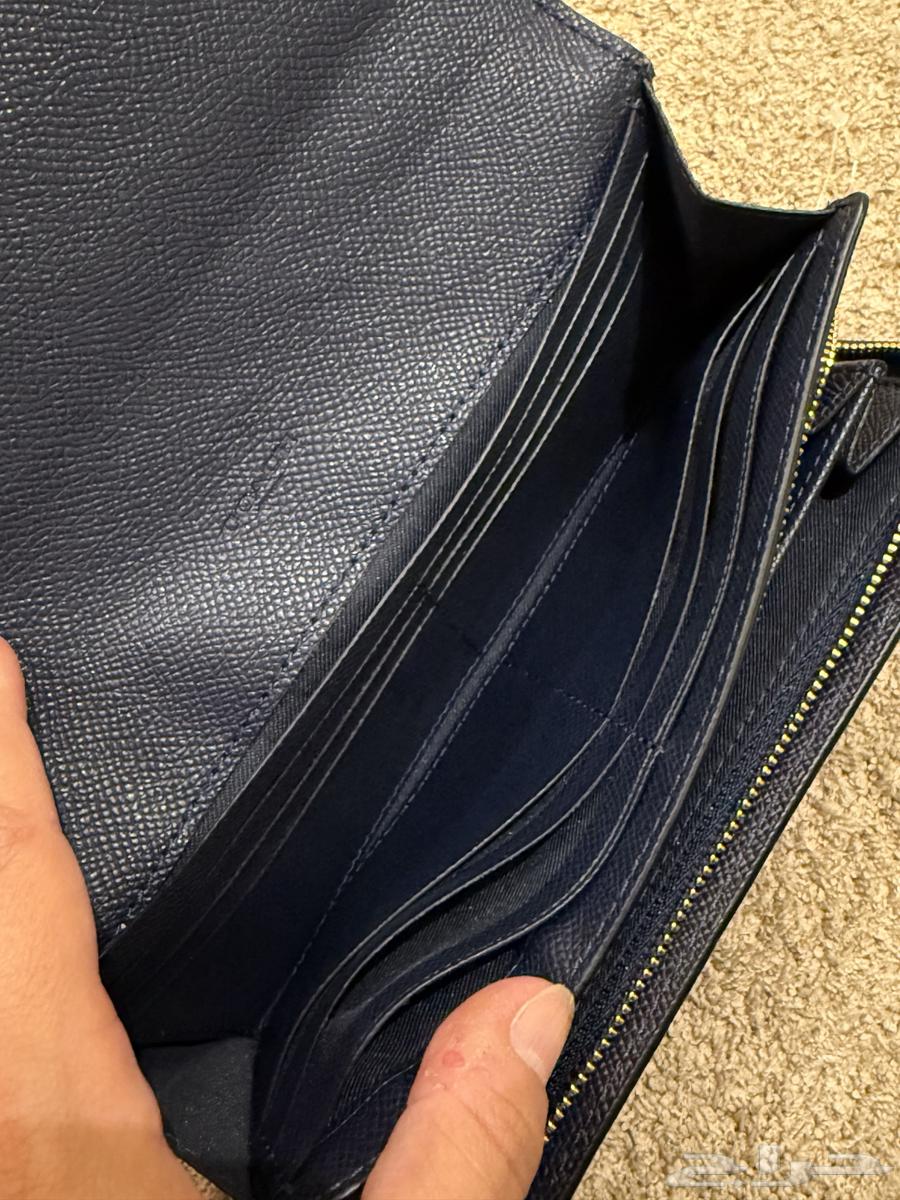 بوك كوتش للبيع الجبيل الصناعيه64242629782659111