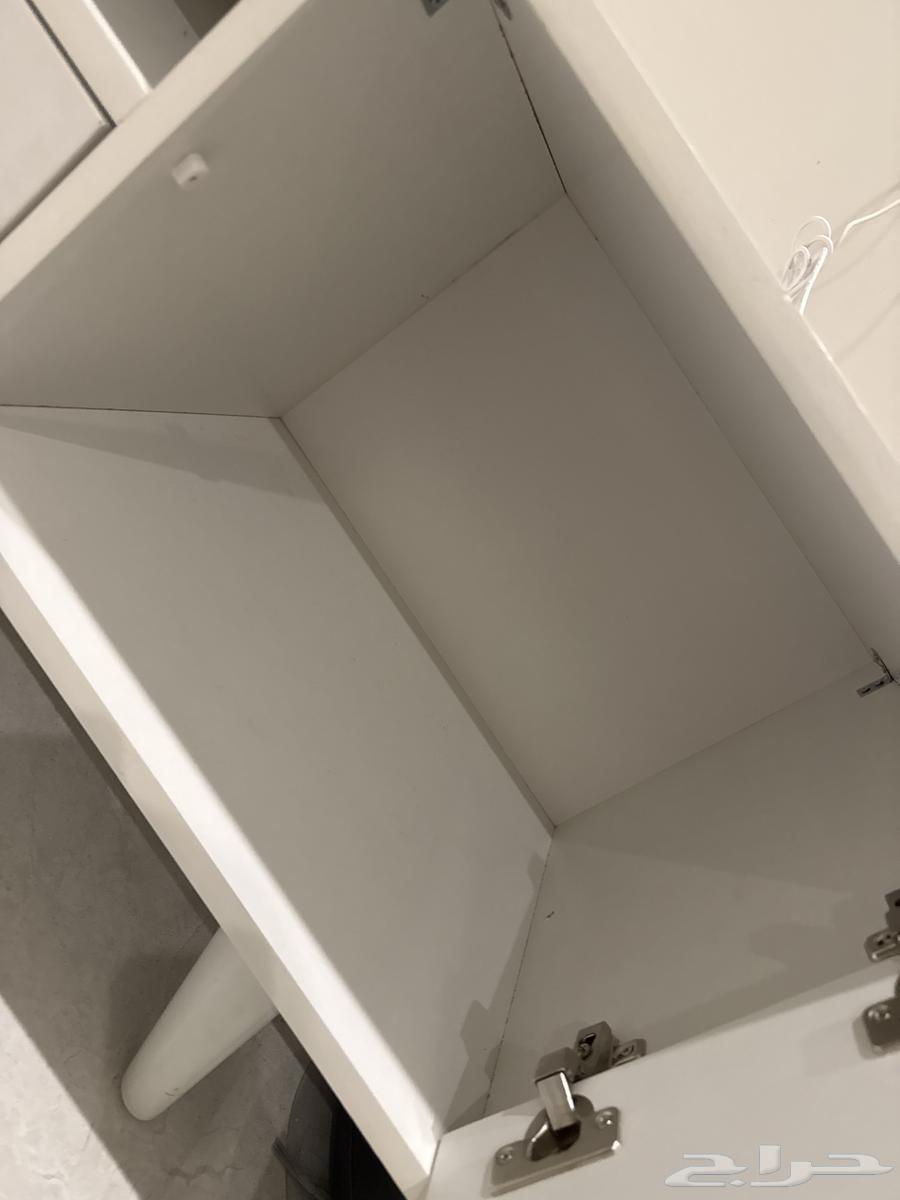 طاولة تلفزيون64255252557827111