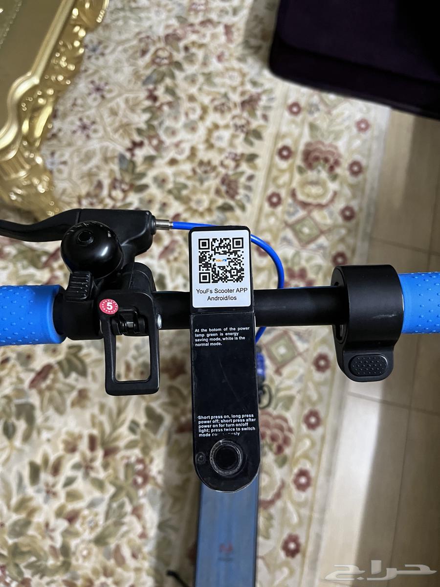 سكوتر الغوريلا مع مساعدات يمشي 9064233179412354113