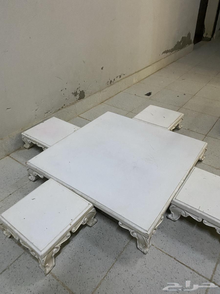 طاوله بيضة فول كامل للبيع 50 ريال64253578251906110