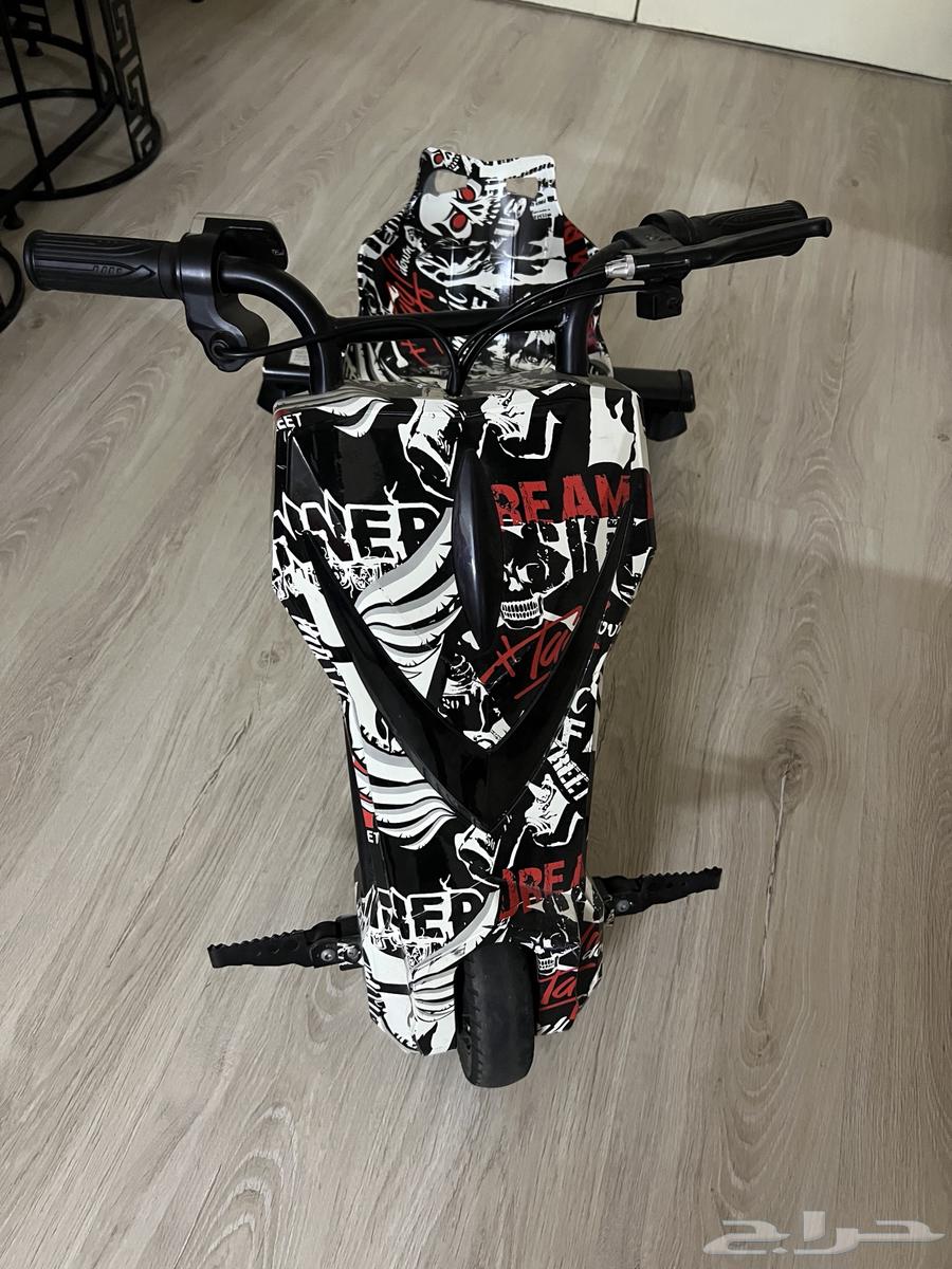 اسكوتر درفت شبه جديد للبيع64254244716675110