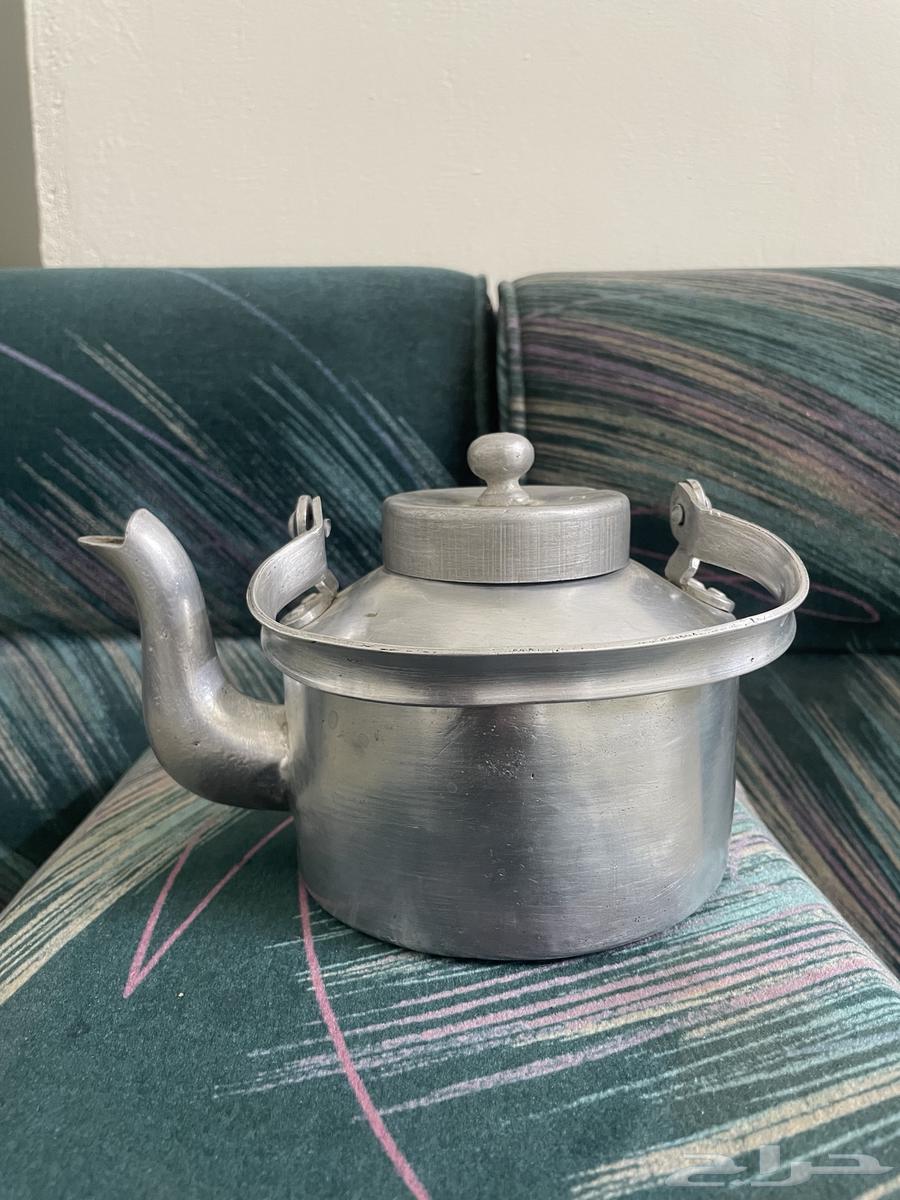 إبريق معدن ختم تاج مقاس 1164252313975683111