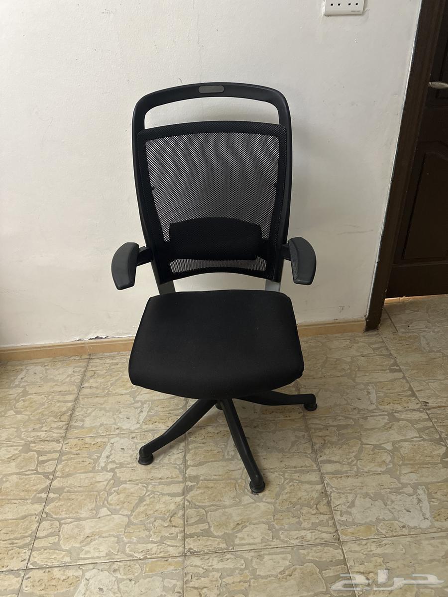 كرسي دوار نظيف جدا وثقيل اصلي64243170241539110