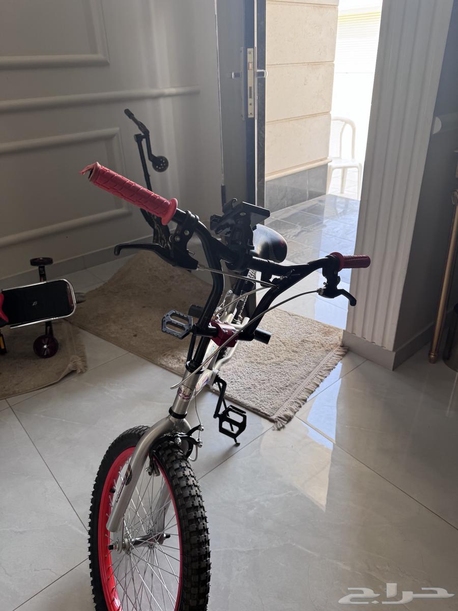 سيكل كوبرا نظيف مقاس 20 للبيع64239899239811111