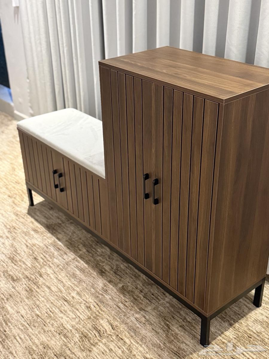 دولاب جزم مع أريكة64234284790019112