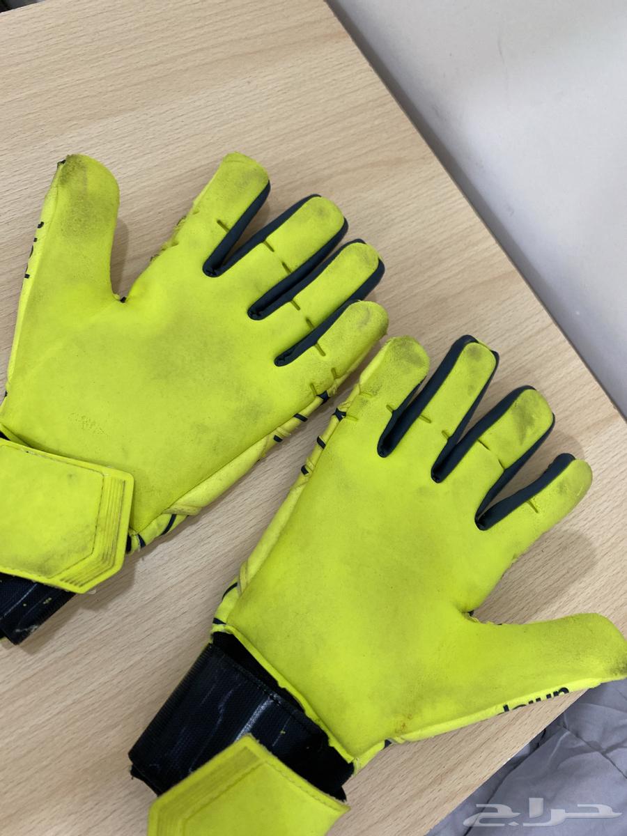 قفازات حراسة اصلية درجة اولى مقاس 9.564233776899457111