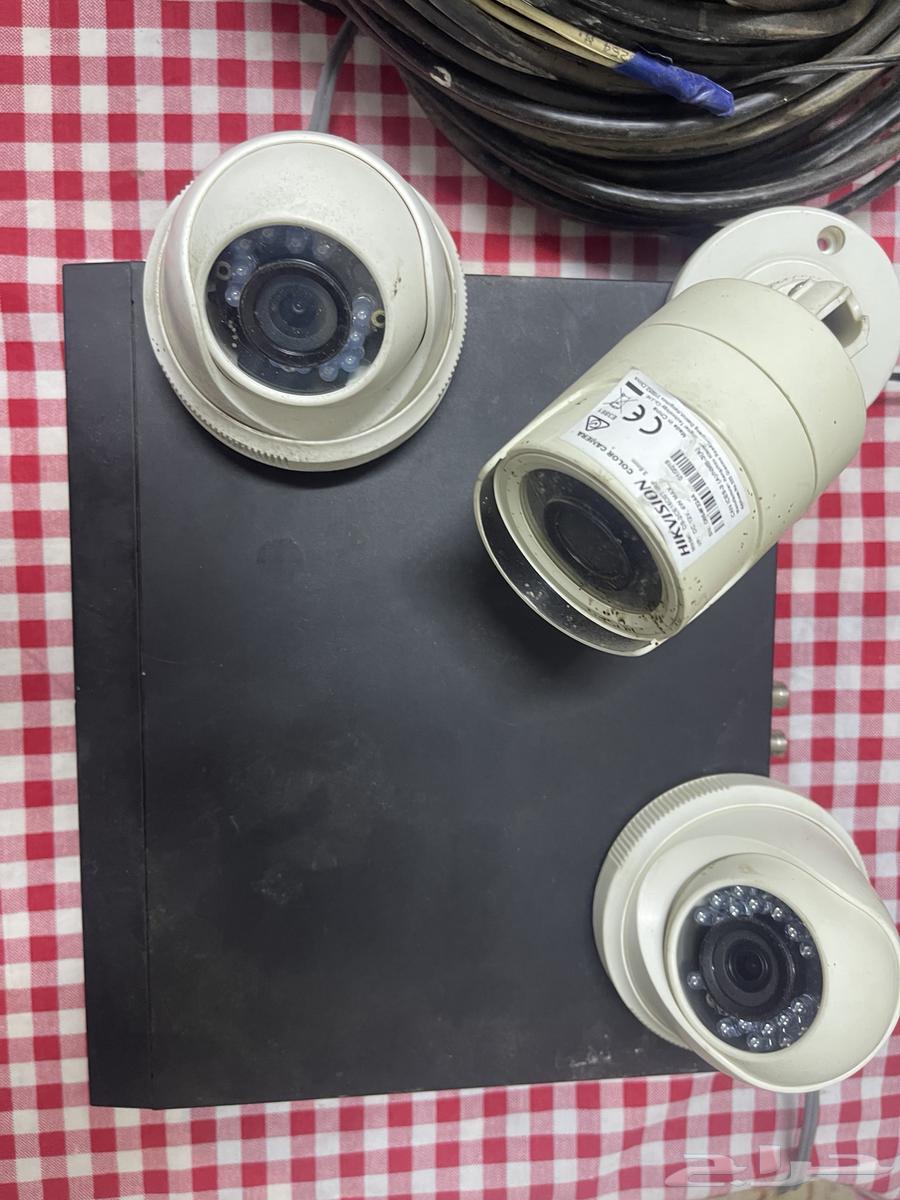 كاميرات مع الجهاز للبيع64224686851971112