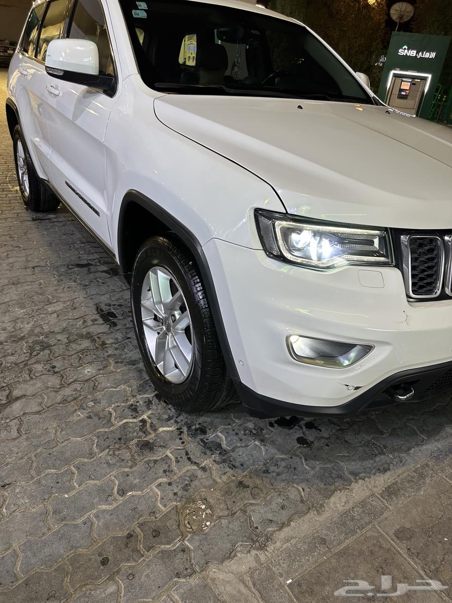 جيب جراند شيروكي لاريدو64403870181121111