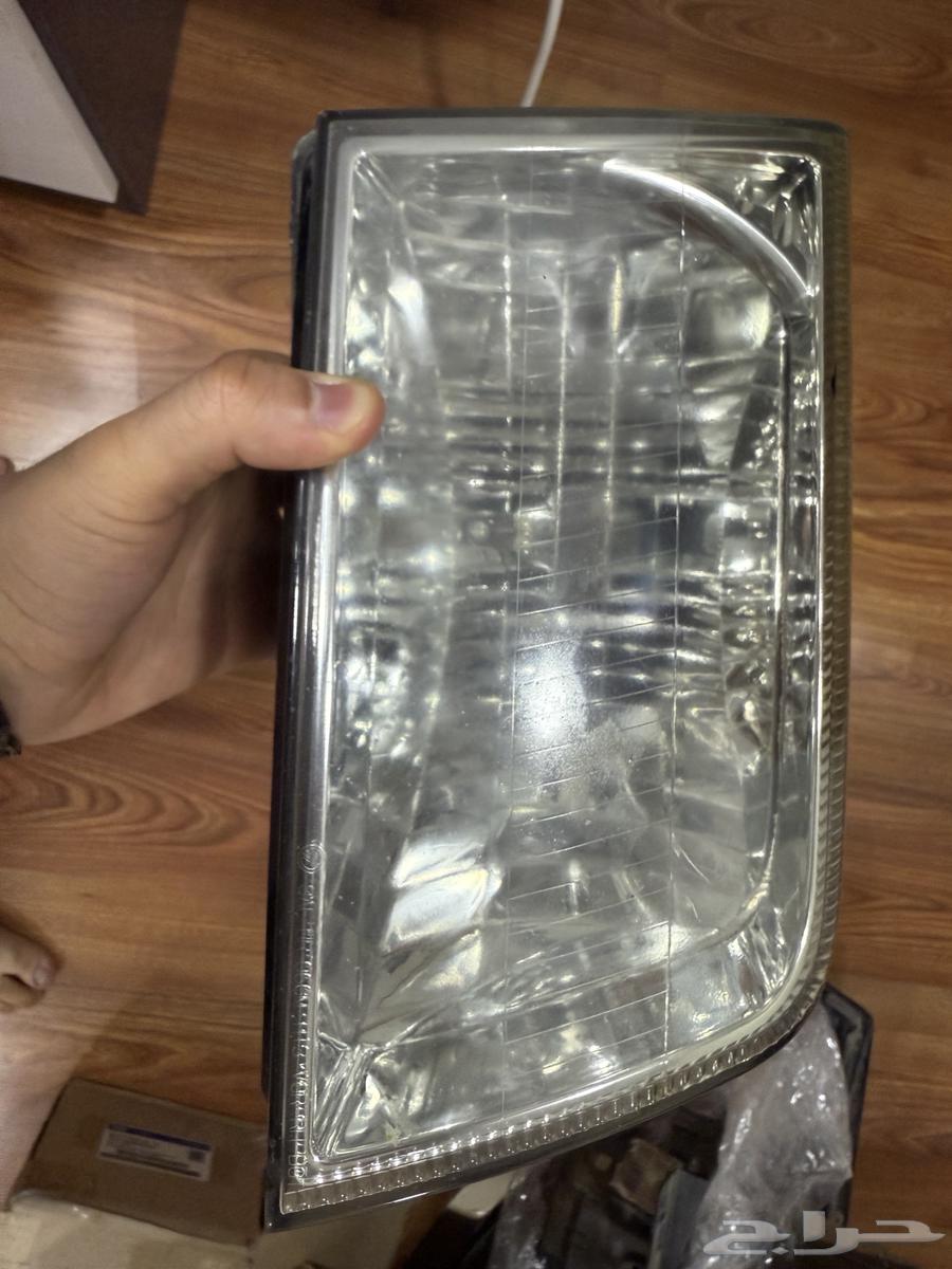 للبيع شمعات ماركيز 2006-201164414237143043112