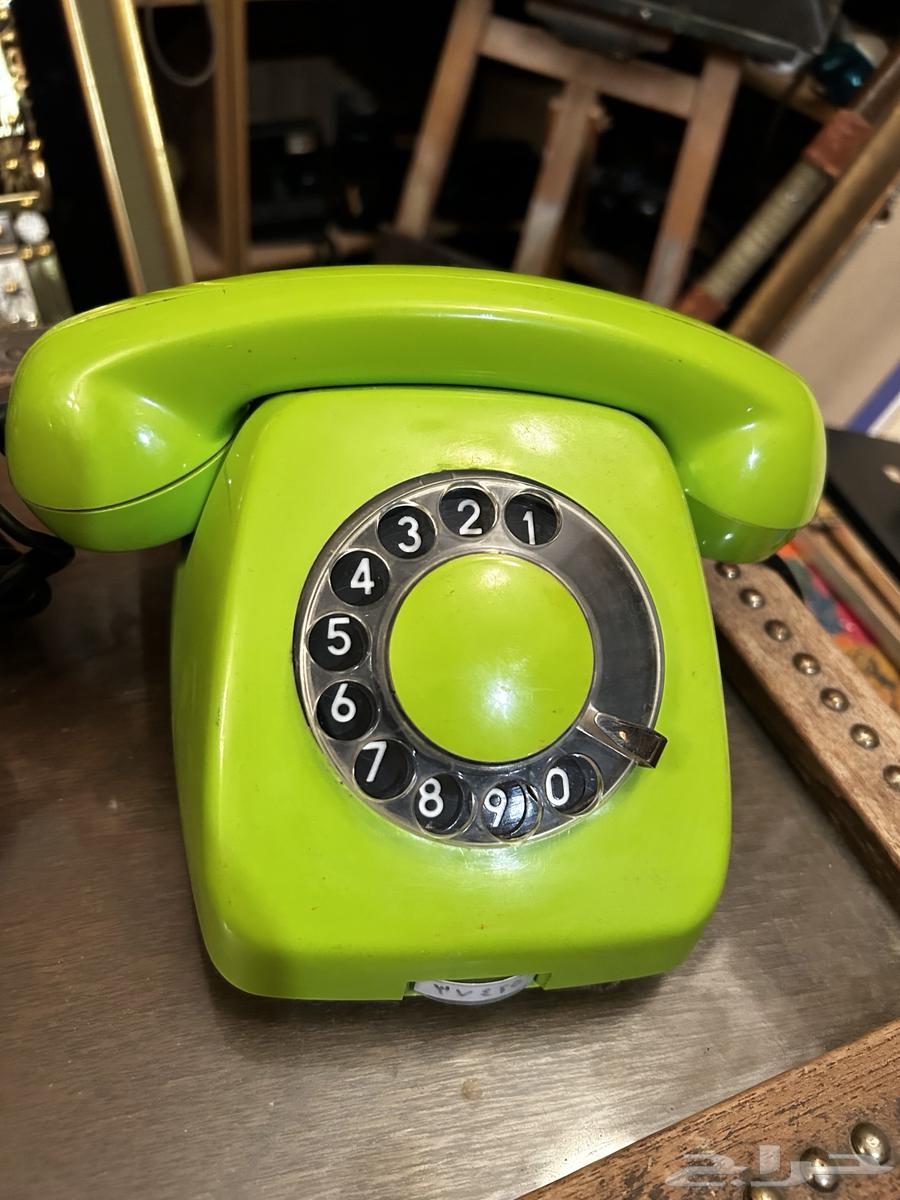 تلفونات قبل 50 سنه نادرة قمة النظافة64238371622017112