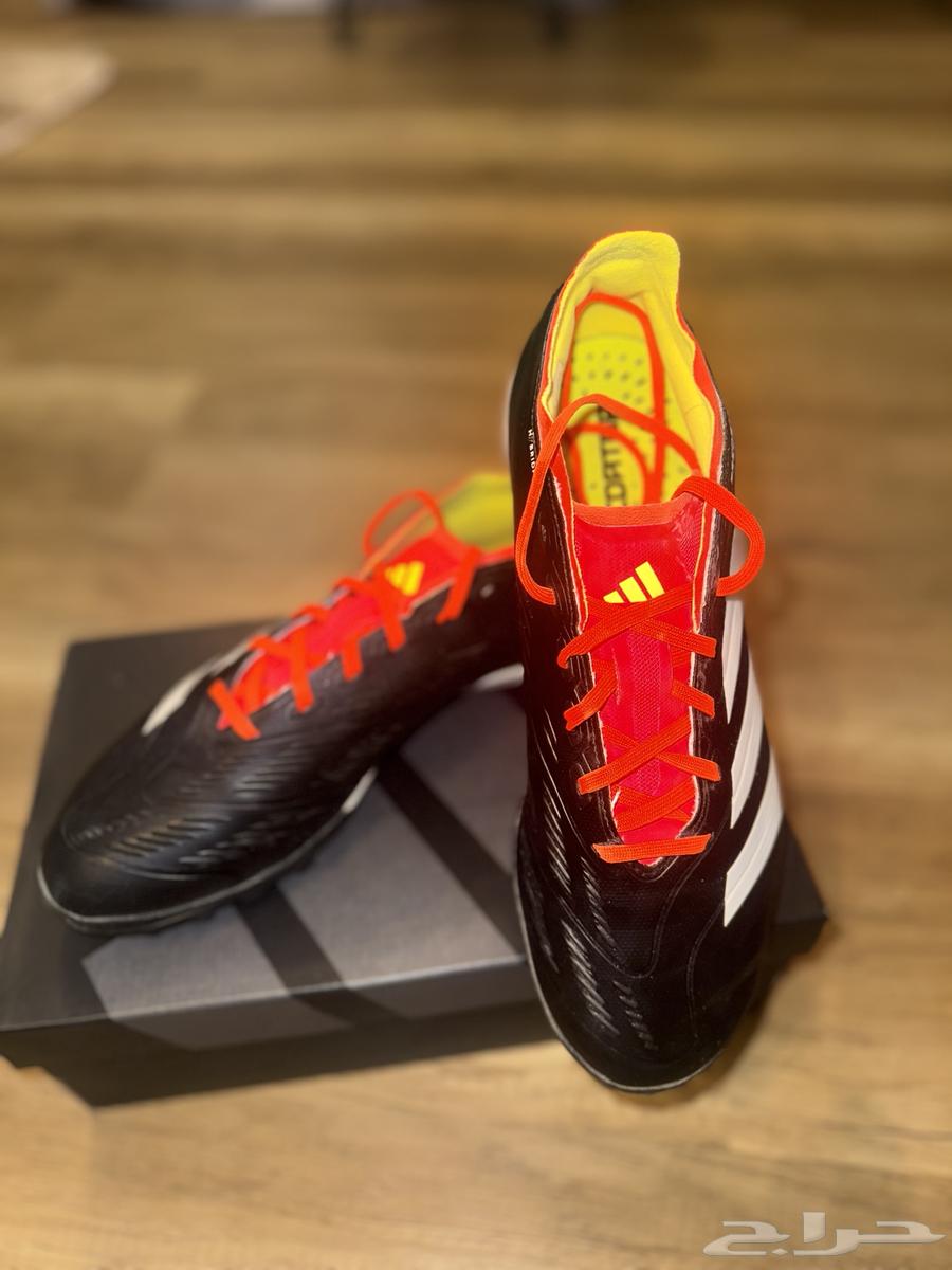 Adidas Predator size 43 with box and bag64242264034562111
