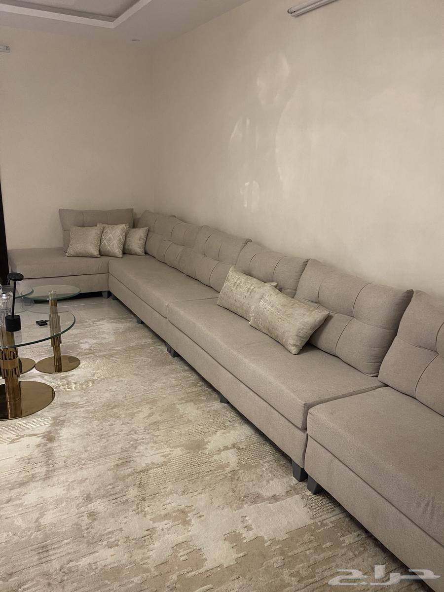 I have a clean living room sofa for sale, 4.85 meters long and 1.80 meters wide64255536999427112