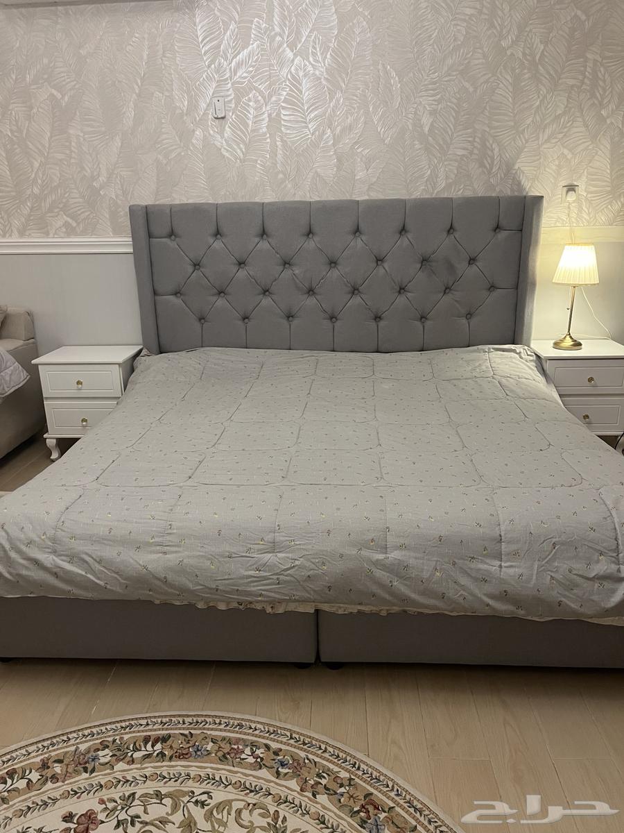 King Size bed with mattress for sale64249847425155110