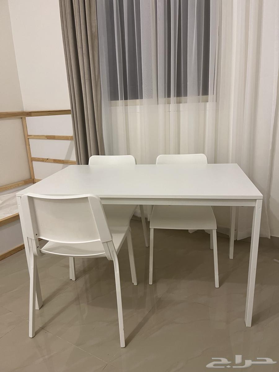 طاولة وكراسي إيكيا64251406611202110